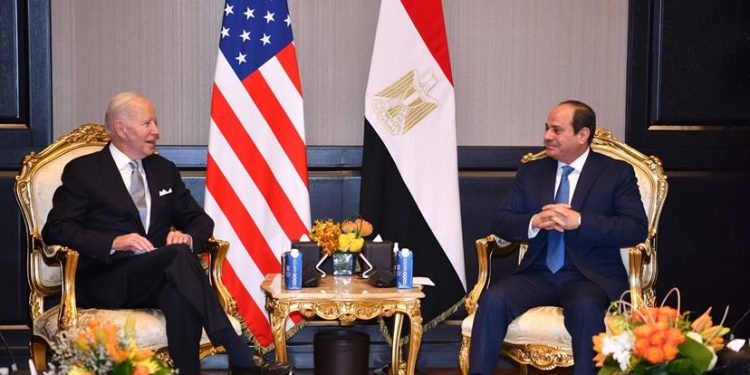 الرئيس السيسي يستقبل جو بايدن في شرم الشيخ